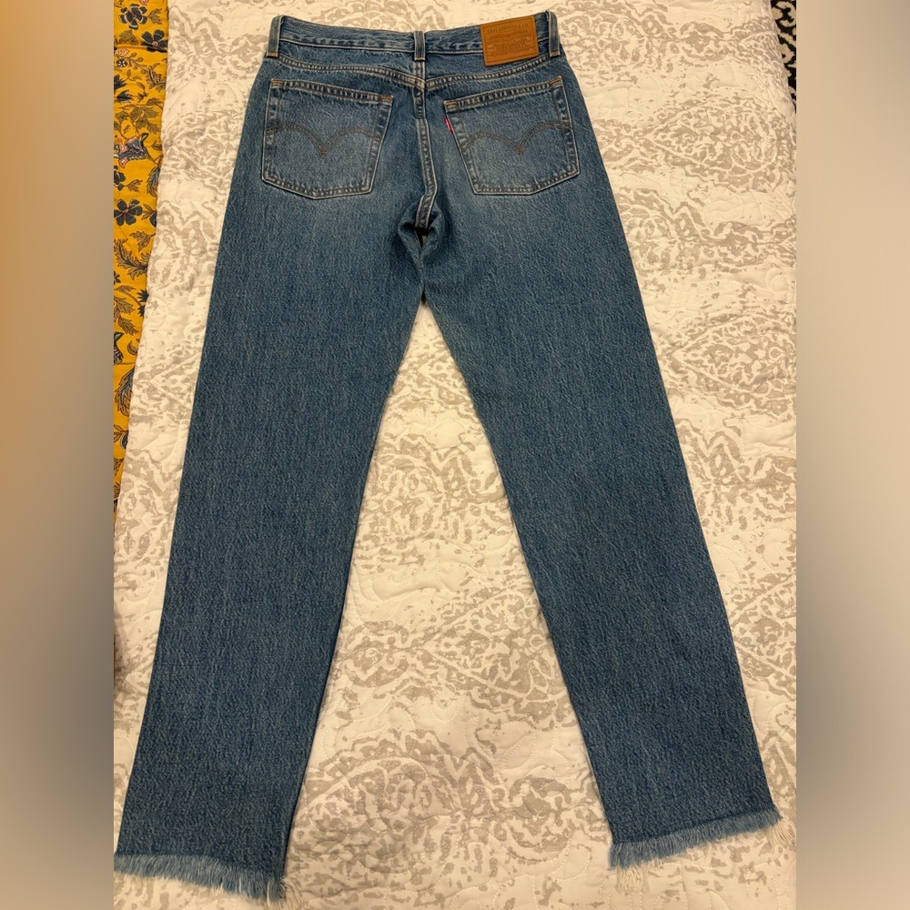 Levi Wedgie jeans